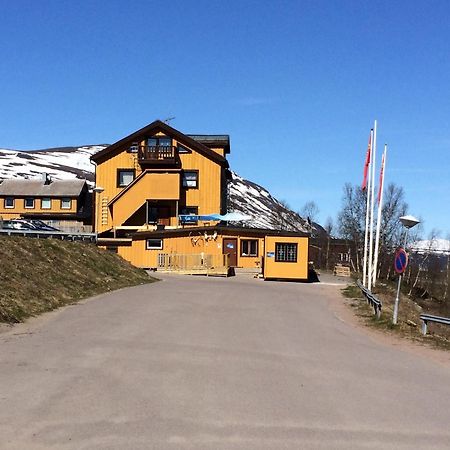Abisko Guesthouse&Activities Extérieur photo