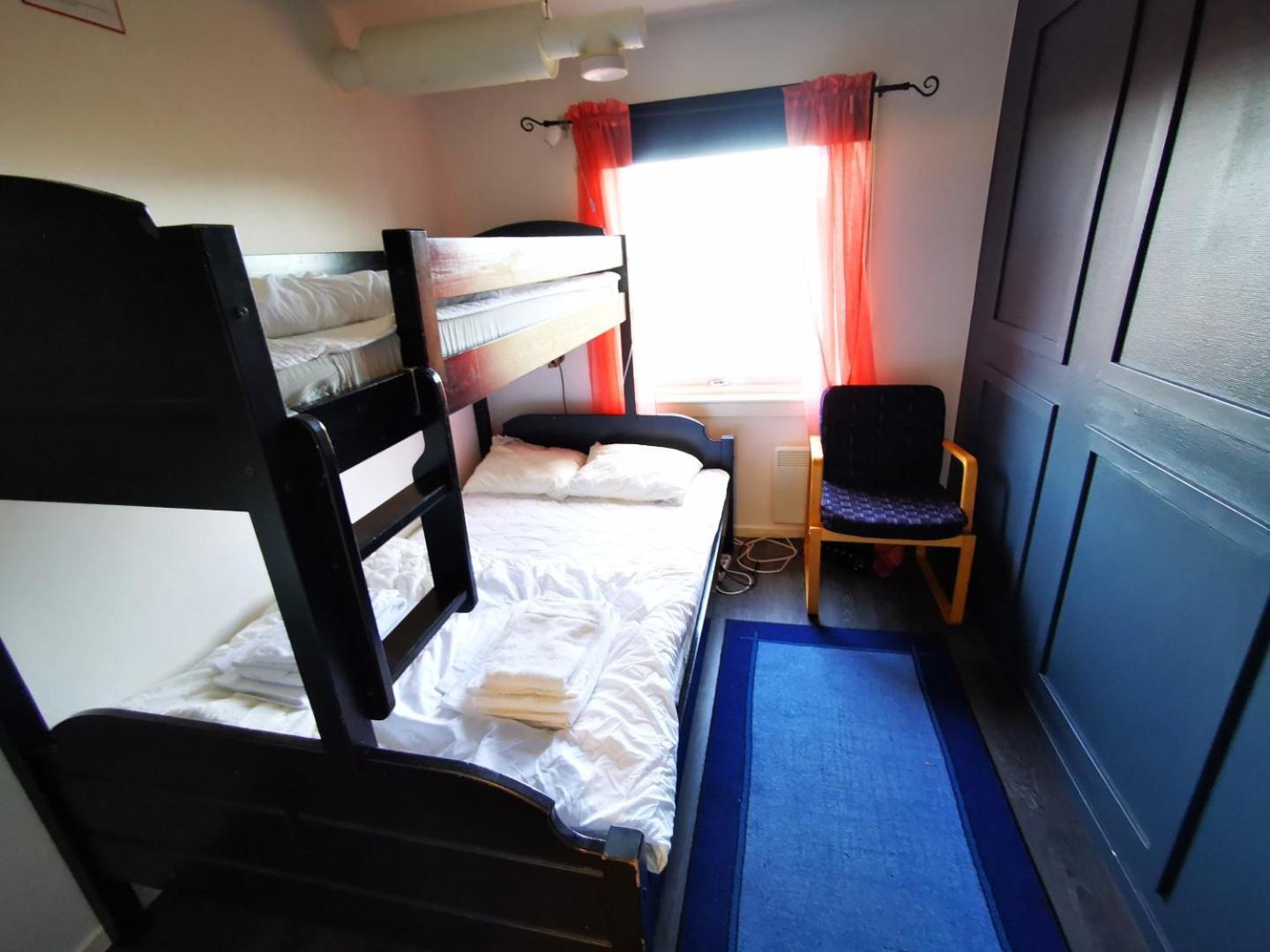 Abisko Guesthouse&Activities Extérieur photo